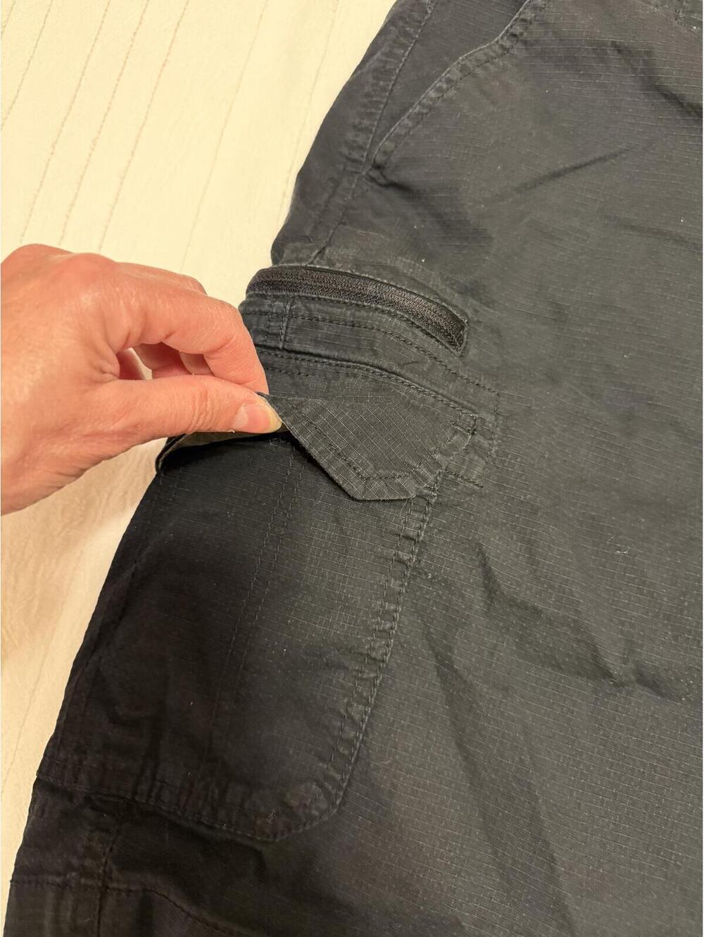 WearFirst Black Cargo Shorts Men's Size 32 Ripstop Cotton Stretch - Picture 5 of 6